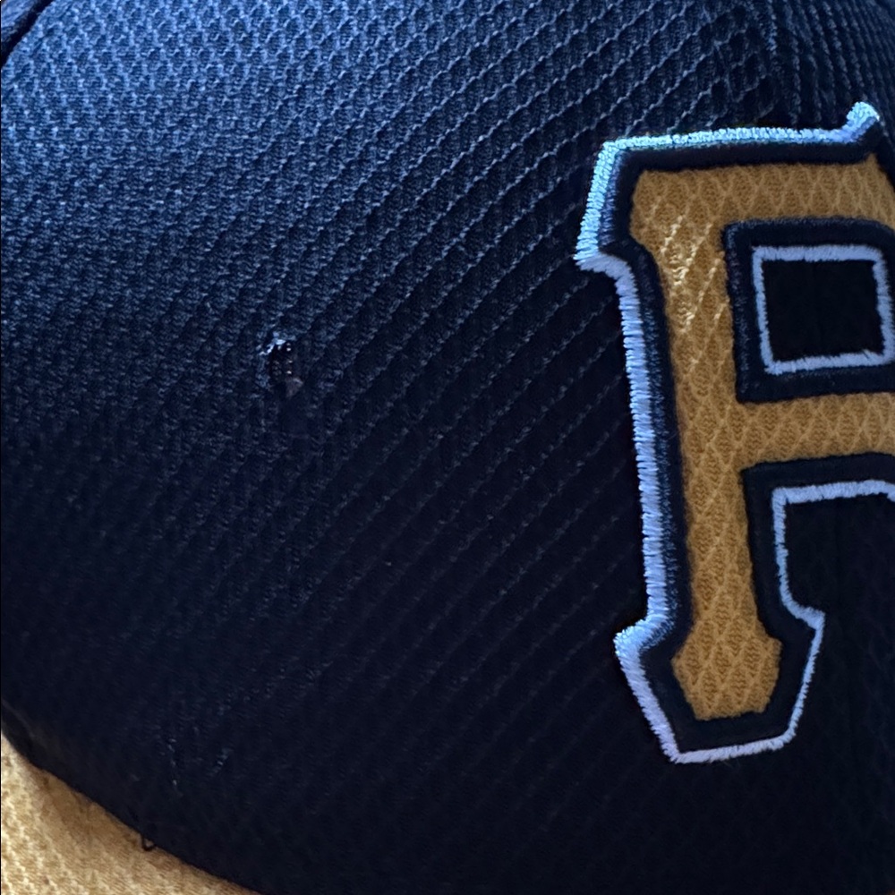 New Era Authentic Pittsburgh Pirates Baseball Hat - Picture 3 of 7